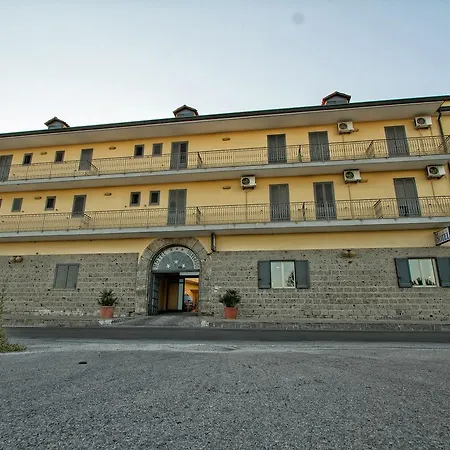 Silverado Hotel Aversa